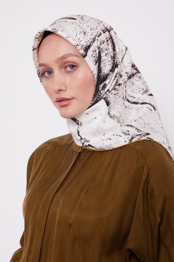 LevidorKrem Karışık Fırça Desen Twill İpek Eşarp