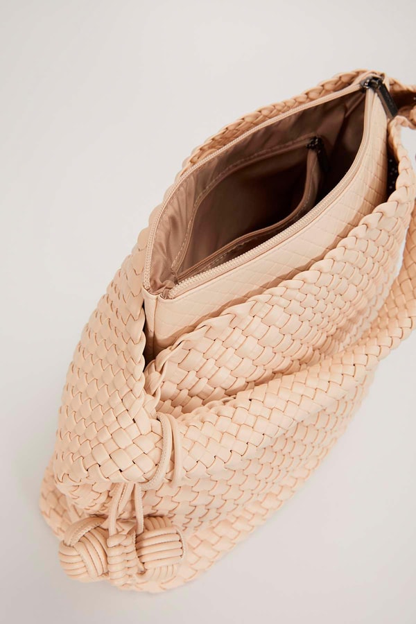 LevidorKrem Kısa Askılı Örgü Model El Çantası