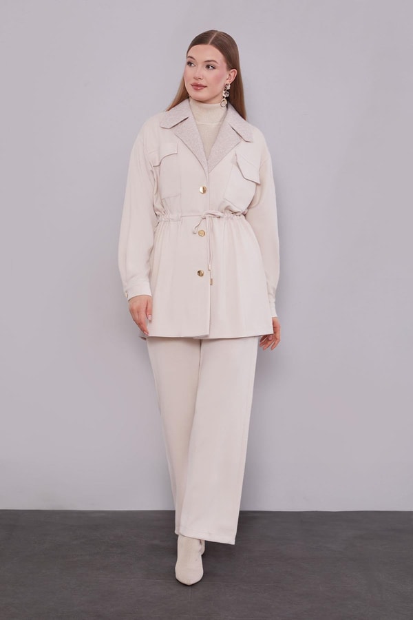 LevidorKrem Kruvaze Kürk Yakalı İkili Takım