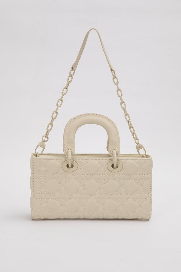 LevidorKrem Logo Aksesuar Zincirli Omuz Çantası