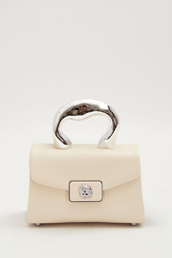 LevidorKrem Metal Aksesuar Tokalı El Çantası