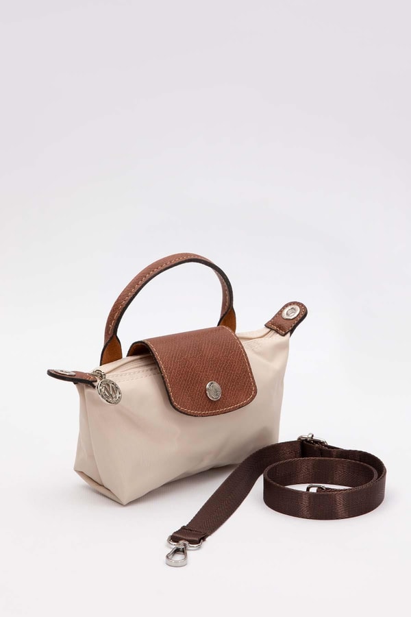 LevidorKrem Mini Boy Deri Kapak Detaylı El Çantası