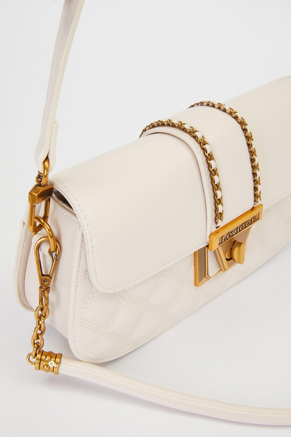 LevidorKrem Oval Kapitone Desen Omuz Çantası