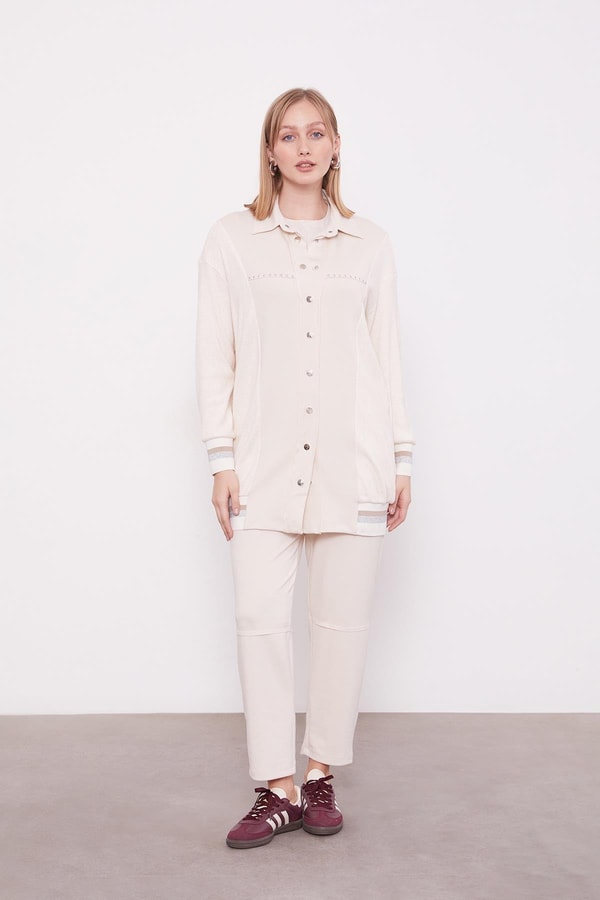 LevidorKrem Simli Ribana Detay Takım