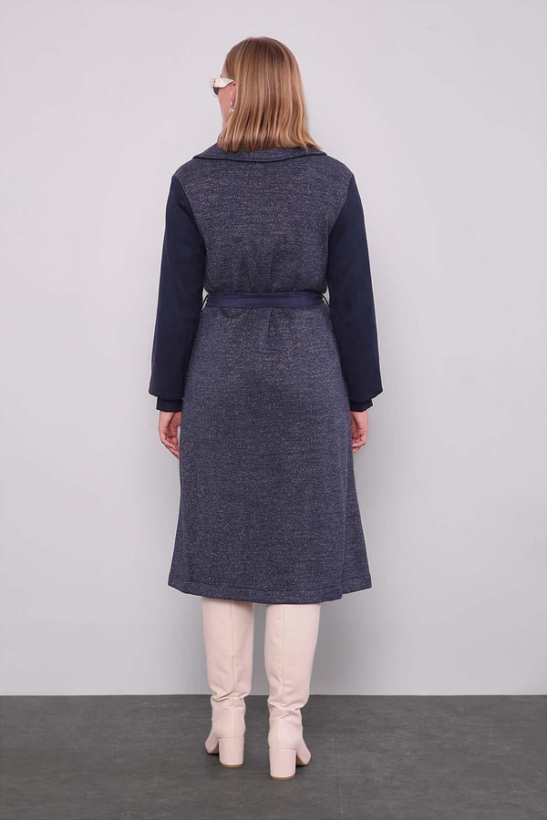 LevidorLacivert Bel Bağlamalı Süet Kap