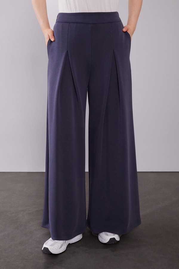 LevidorLacivert Belden Oturmalı Pile Detaylı İkili Takım