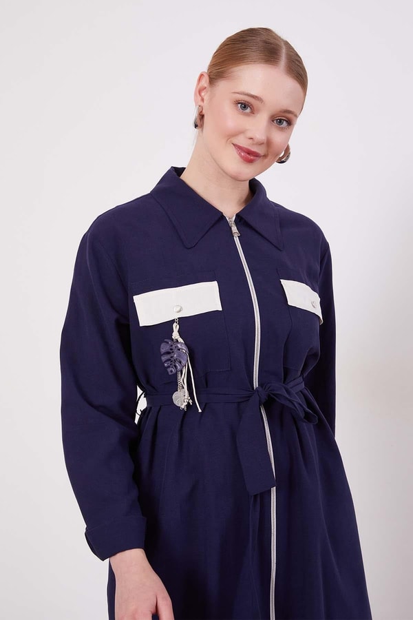 LevidorLacivert Cep Aksesuar Detaylı Cupra Kap