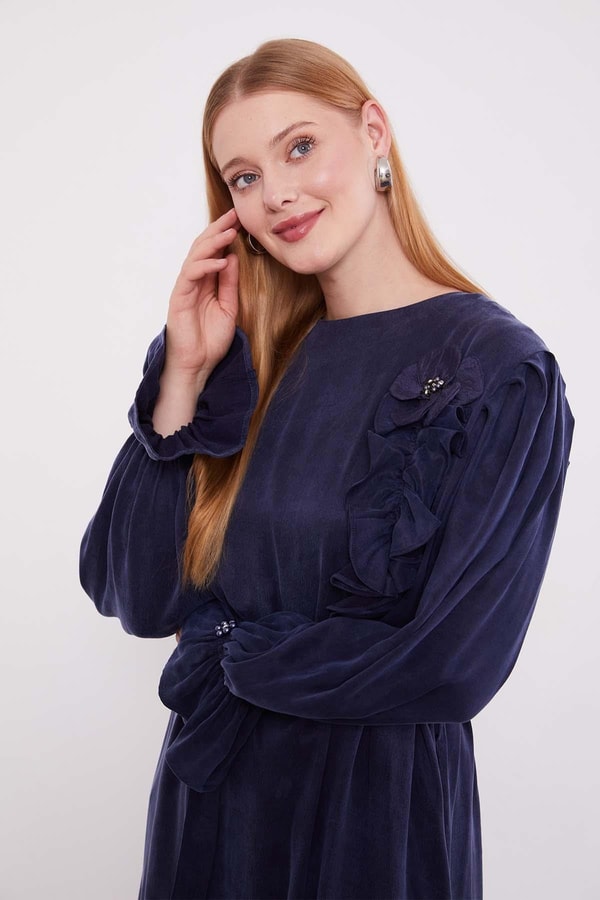 LevidorLacivert Çiçek Aksesuarlı Cupra Elbise