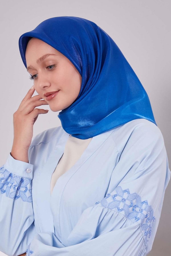 LevidorLacivert Çift Renk Kehribar Eşarp