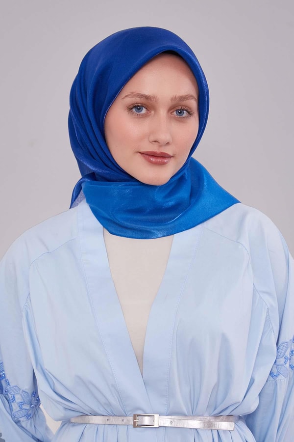 LevidorLacivert Çift Renk Kehribar Eşarp