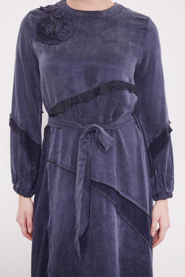 LevidorLacivert Dantel Şeritli Elbise