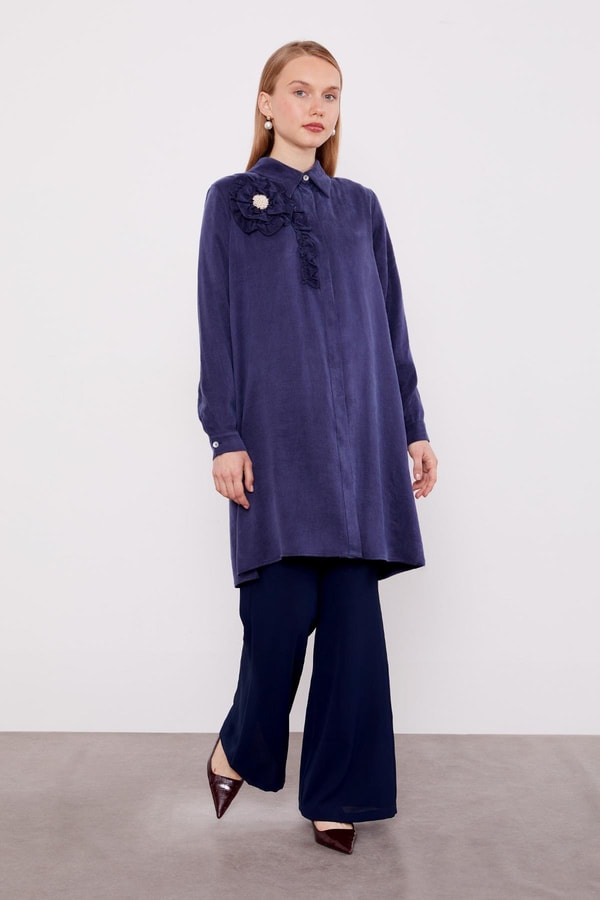 LevidorLacivert Fırfır Çiçek Detay Cupra Gömlek