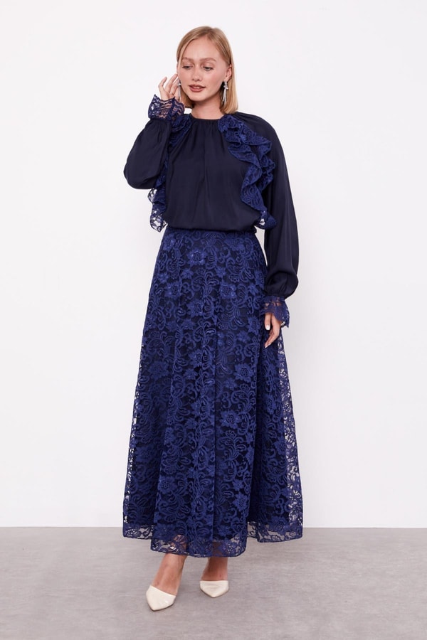 LevidorLacivert Fırfır Detaylı Cupra Etek Takım