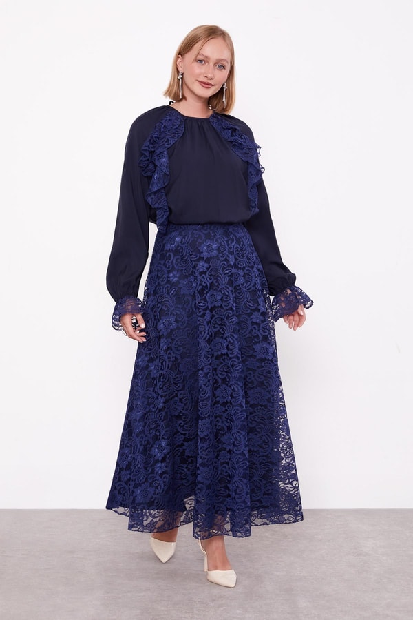 LevidorLacivert Fırfır Detaylı Cupra Etek Takım