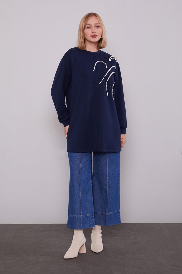 LevidorLacivert İnci Detaylı Sweatshirt