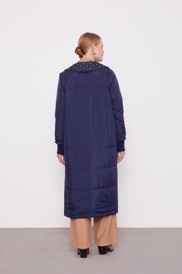 LevidorLacivert Kapitone Cep Detaylı Mont