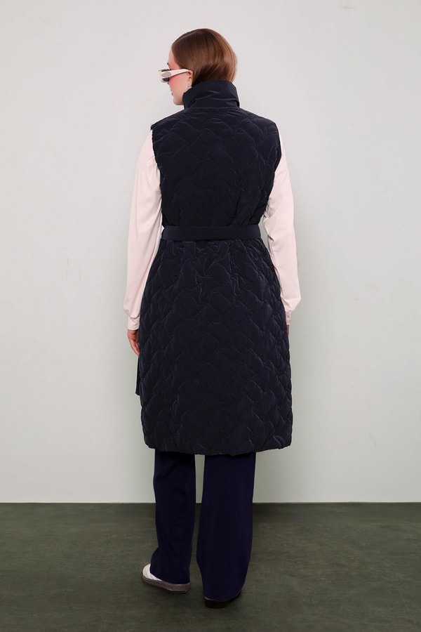 LevidorLacivert Kapitone Desen Kemerli Yelek