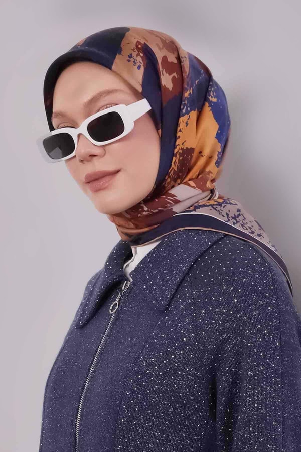 LevidorLacivert Karma Desenli Twill İpek Eşarp
