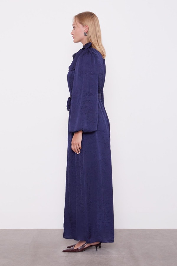 LevidorLacivert Kuşak Detaylı Saten Kraş Elbise