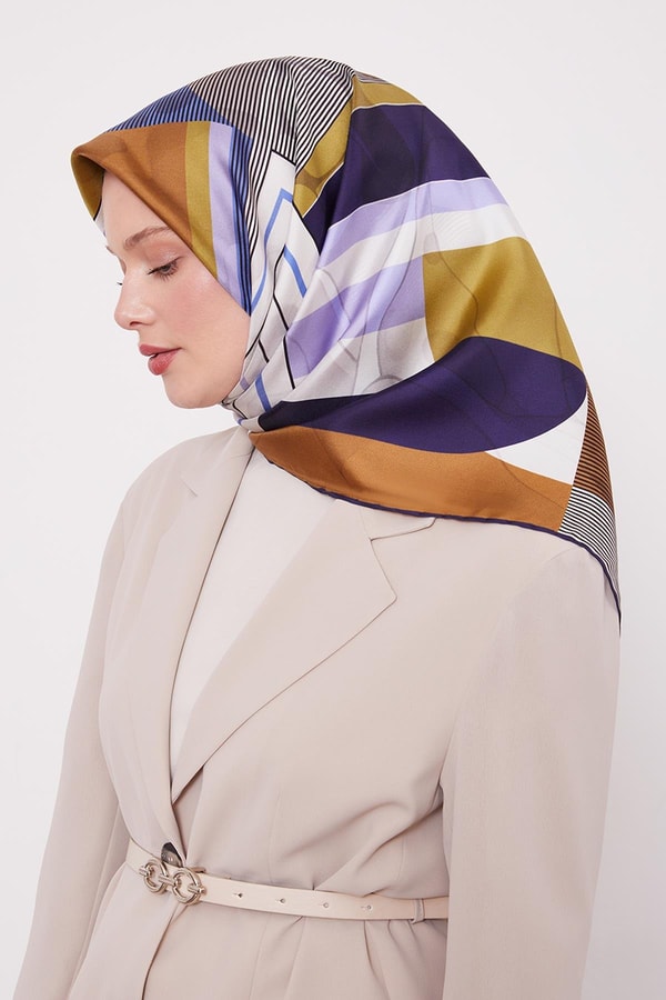 LevidorLacivert Labirent Desen Twill İpek Eşarp