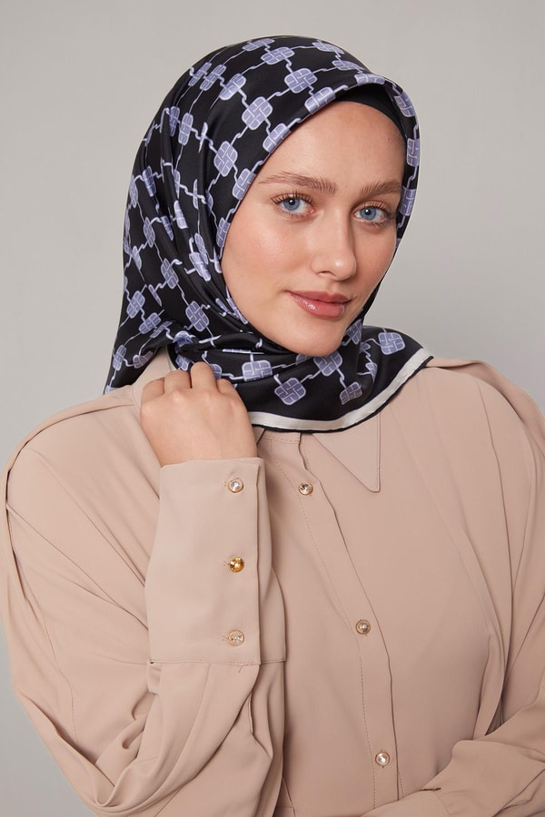 LevidorLacivert Mini Yonca Desen Twill İpek Eşarp