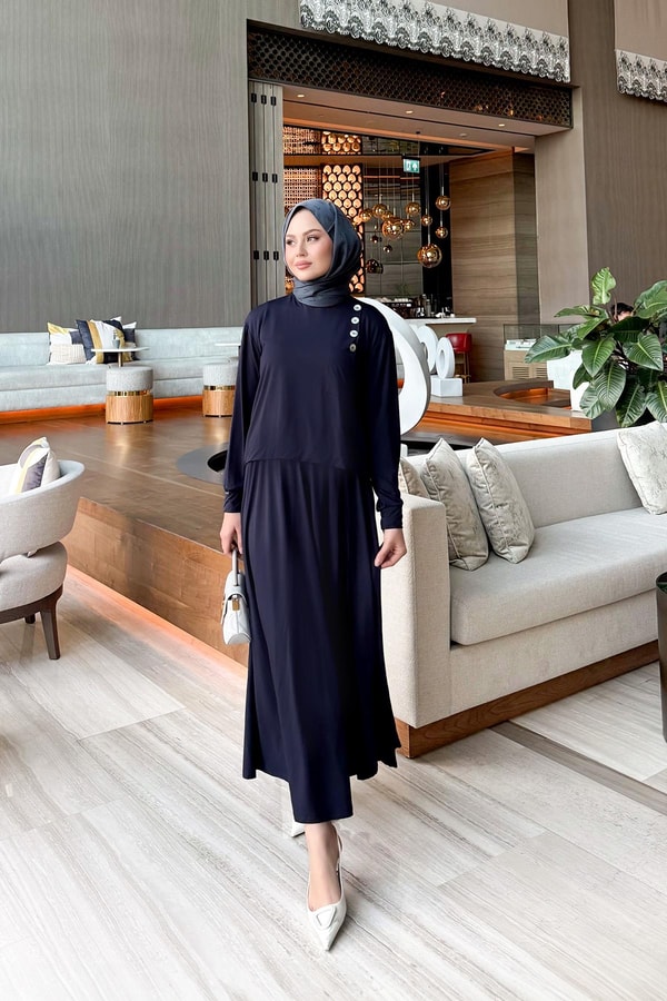 LevidorLacivert Omuz Düğme Detaylı Etek Takım