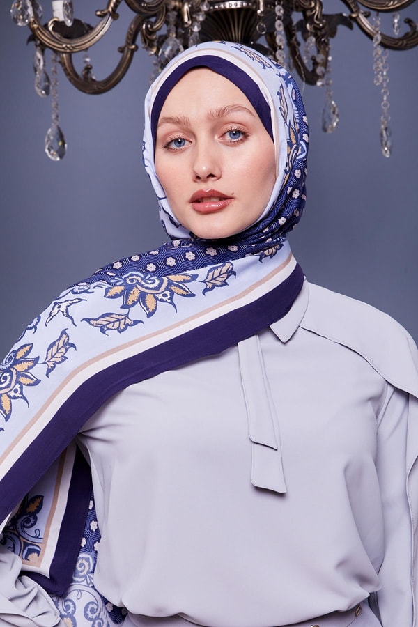 LevidorLacivert Papatya Desen Royal Şal