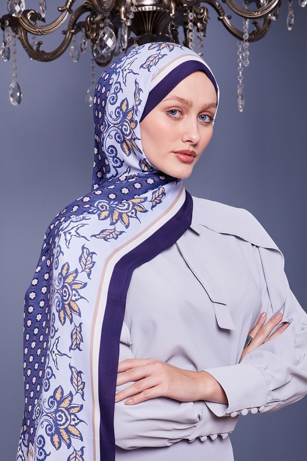 LevidorLacivert Papatya Desen Royal Şal