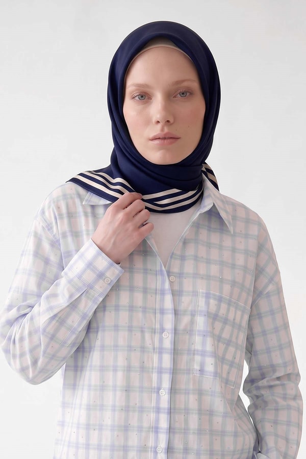 LevidorLacivert Üç Çizgi Detaylı Twill İpek Eşarp
