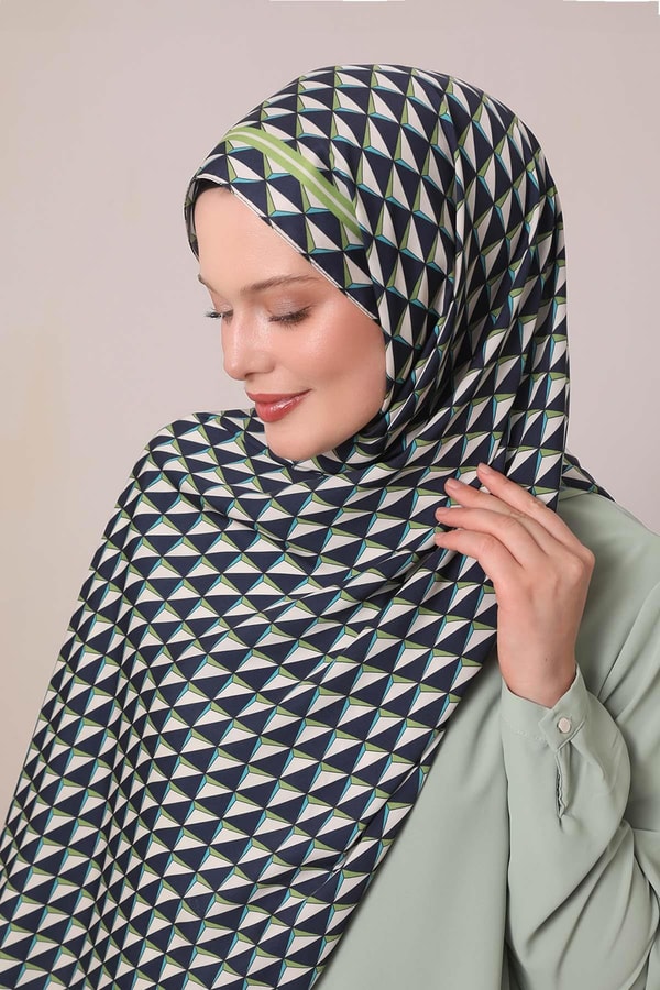 LevidorLacivert Üçgen Desen Club Şal