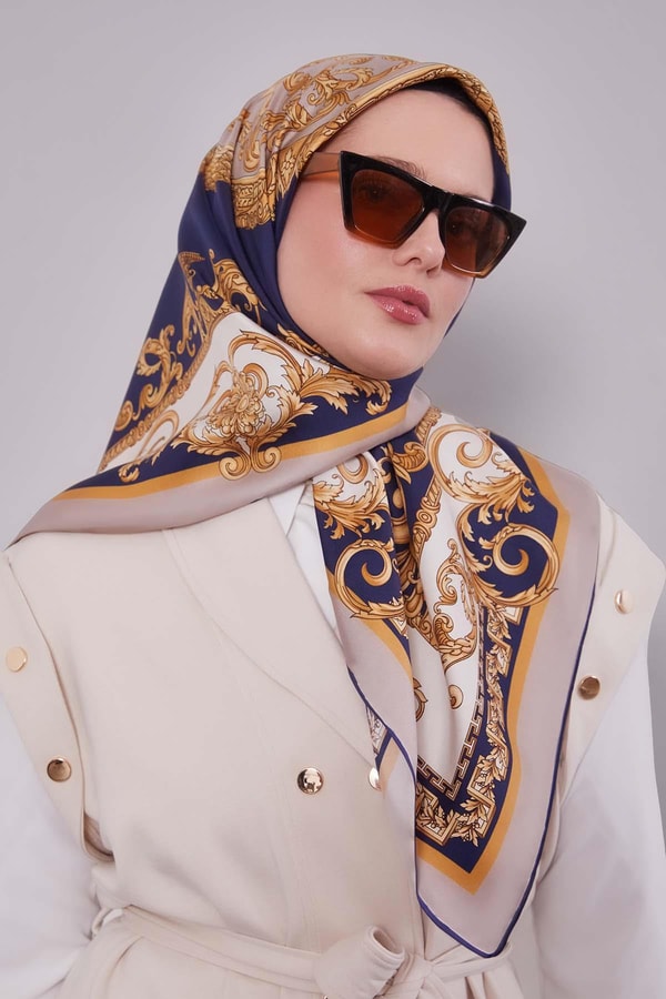 LevidorLacivert Varak Desen Twill İpek Eşarp