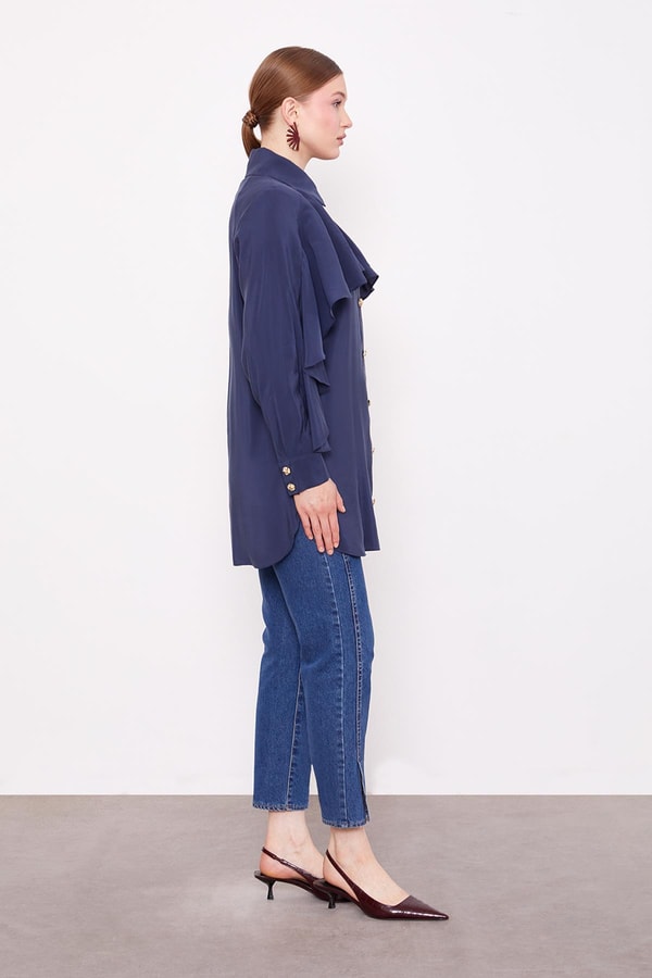 LevidorLacivert Volan Detaylı Gömlek