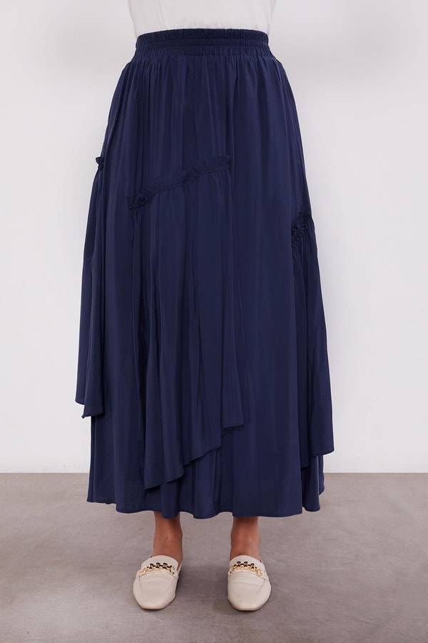 LevidorLacivert Yakası Dantel Detaylı Etek Takım