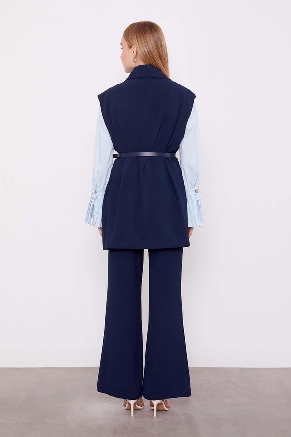 LevidorLacivert Yelekli İkili Takım