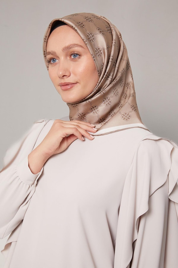 LevidorLatte Mini Yonca Desen Twill İpek Eşarp