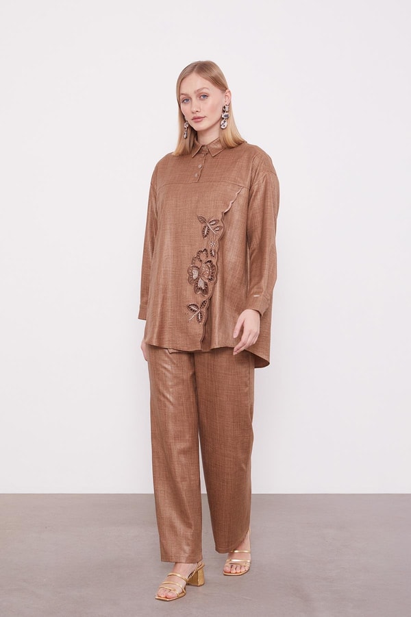 LevidorLatte Nakış Gül Detaylı Tunik Takım