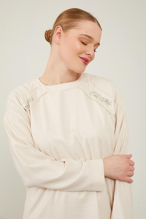 LevidorLevidor A.Bej Önü Taş İşlemeli Geniş Pantolonlu Tunik Takım