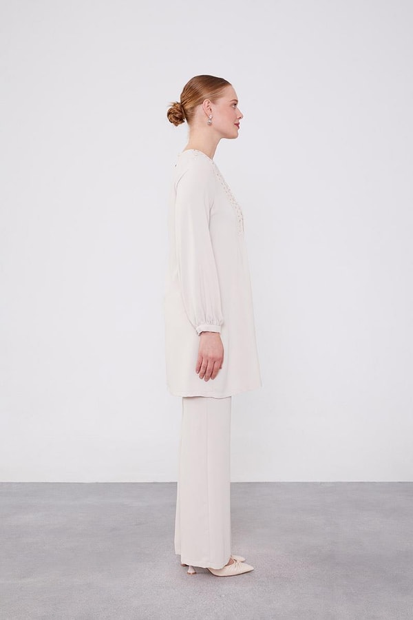 LevidorLevidor Bej Boncuk İşlemeli Tunik Takım