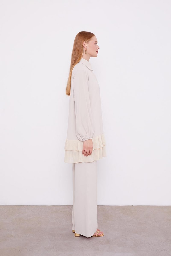 LevidorLevidor Bej Eteği Pileli Gömlek Yaka Tunik Takım