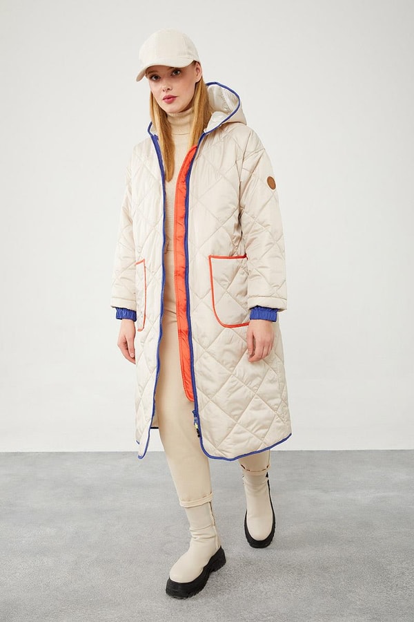 LevidorLevidor Bej Kapitone Uzun Şişme Mont