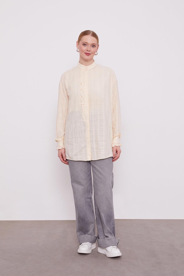 LevidorLevidor Bej Patı Fırfırlı Gömlek