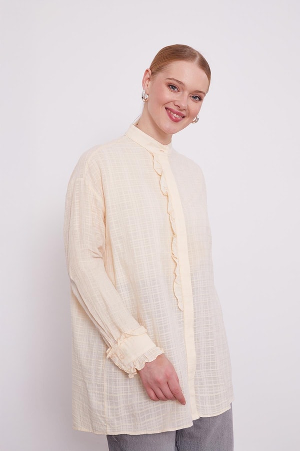 LevidorLevidor Bej Patı Fırfırlı Gömlek
