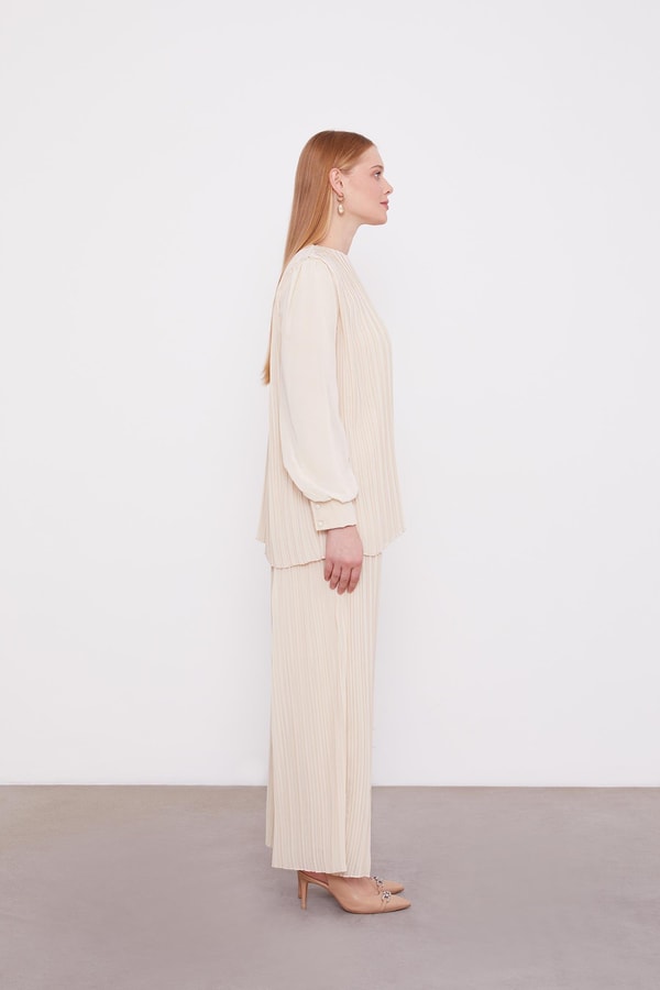 LevidorLevidor Bej Piliseli Şifon İkili Takım