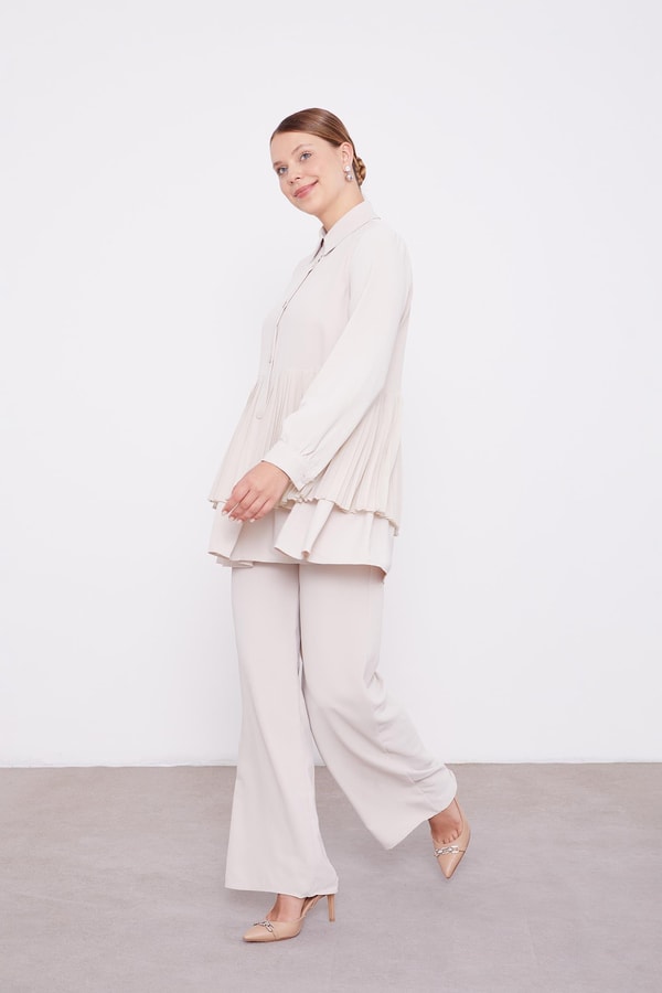 LevidorLevidor Bej Şifon Pileli Gömlek İkili Takım