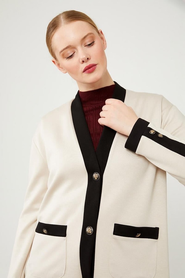 LevidorLevidor Bej-Siyah Düğme Kapamalı Hırkalı İkili Takım