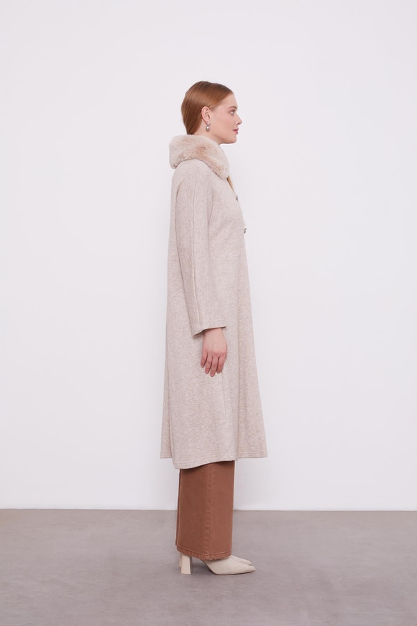 LevidorLevidor Bej Yakası Kürklü Kaşmiş Hırka