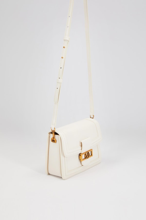 LevidorLevidor Beyaz Deri Zincir Askılı Omuz Çantası