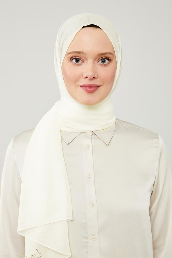 LevidorLevidor Beyaz Düz Renk Frozen Krep Şal