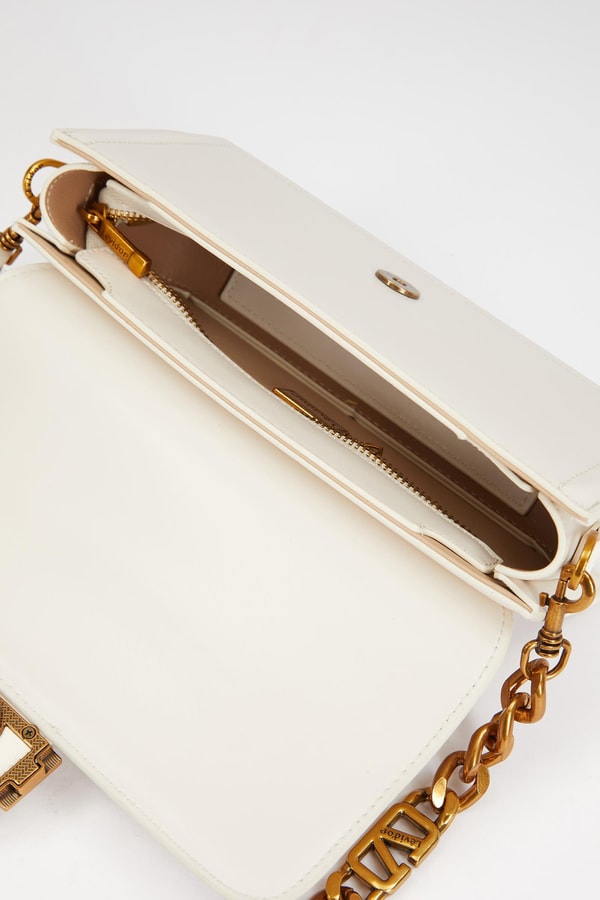 LevidorLevidor BEYAZ Kare Kilit Detaylı Omuz Çantası