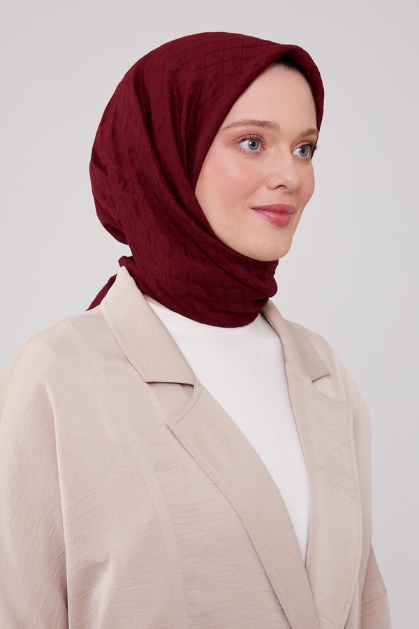 LevidorLevidor Bordo Venüs Kare Eşarp